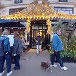 1 Minute Gare Montparnasse , Center, Awsome Place, Close To Eiffel Tour And Louvre Meusm , Front Metro