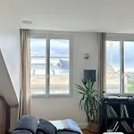 Appartement Lumineux Et Moderne En Face Du Grand Palais - Champs Elysees