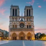 Marais Chic Heart Of Paris, Premium Location !