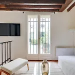 Maison A Saint-Germain-Des-Pres