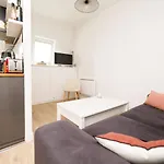 Charmant Studio Pres De Montmartre