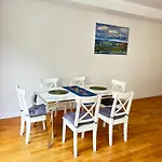 Room Iena Boissiere