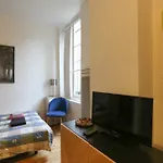 Superb quiet&comfortable studio apartment