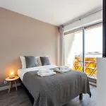 1Bdr 4P Stunning Views In Paris Canal St Martin