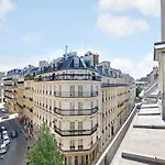 Newly Renovated Studio 2P- Elysee St-Honore