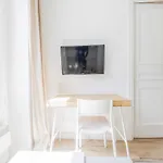 Charming Studio Near Parc Monceau - Mobility Lease