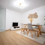 Sd Appartement Familiale Au Coeur De La Rue Saint Denis