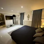 Les Champs Elysees-125M2 Modern And Spacious
