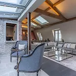 Lovely Penthouse With Terrasse