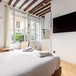 Montmorency - Studio Unique