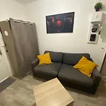 Charmant Studio Meuble Centre Paris