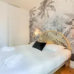 Pink Design 2Bdr Flat In The Heart Of Bastille