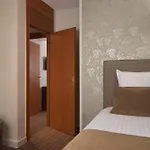 Timhotel Opera Blanche Fontaine