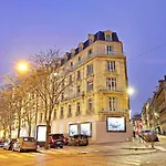 Luxury Montaigne