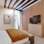 Appartement Lubeck Au Centre De Paris