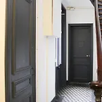 Cosy Apartment Near The Eiffel Tower