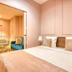Royal Suite Paris Republique