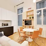 Beautiful Apt -1Br-4P- Tour Eiffel - Invalides