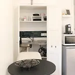 Nice And Comfortable Studio Apartment