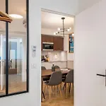 Maison Francois : Cosy Loft With Ac