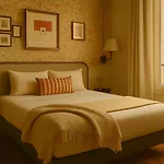 Hotel B Square