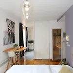 404 - Petit Bijou Dans Immeuble Hotelier Paris 5 - Flat-Guest