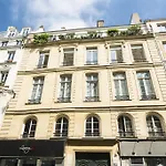 Stylish,luxury duplex Paris city center