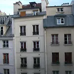 Chambre D\'Hote Des Artistes