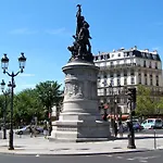 Apartment (70 m²), 2 Schlafzimmer und 1 eigene Badezimmer in 18. - Sacre Coeur - Montmartre