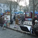 Duplex de charme au Coeur de Montmartre