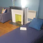 Bright And Newly Renovated Apartment, Hip Canal Saint-Martin Area, Central Paris