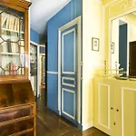 Halldis Apartments - Tour Eiffel