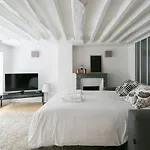 Lafayette Private Apartment