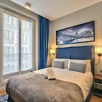 75 - Paris Assas Flat