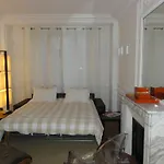 Paris Authentic Appartements Tour Eiffel