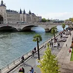 50M2 Rue Rambuteau/Pompidou/Marais/Hotel De Ville