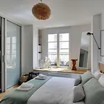Luminous Loft In Saint-Germain Des Pres