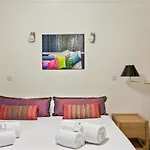 GuestReady - Superbe appartement au coeur de Paris - République