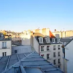 502254 - Spacious Duplex Apartment For 12 People Near Les Halles