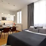 202117 - Appartement 6 personnes à Paris