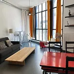 Artistic Apartment Center Of Paris