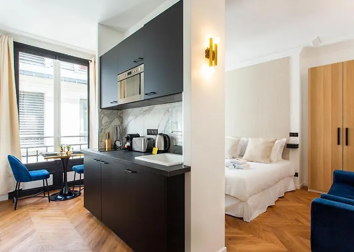 Intimate Apartment - 1Br-2P - Champs Elysees