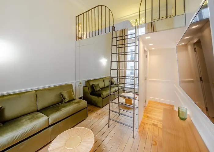 Appartement de standing 1 – tour Eiffel/Invalides