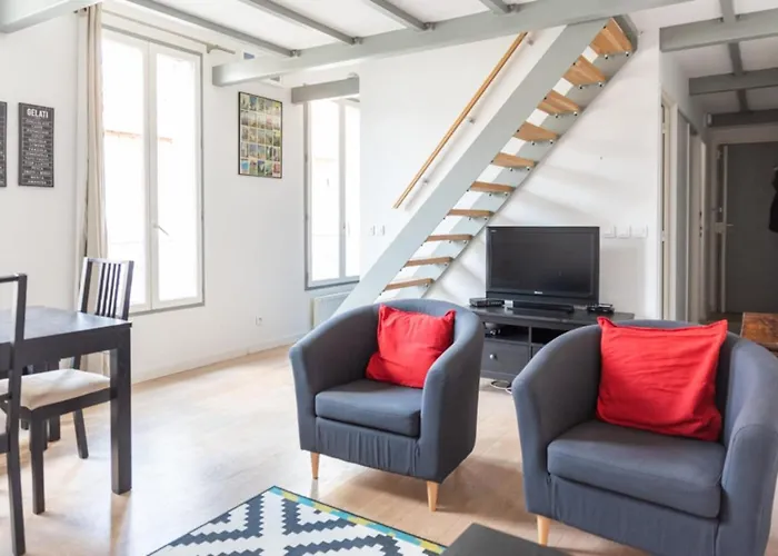 Nice Apt Near Champ De Mars