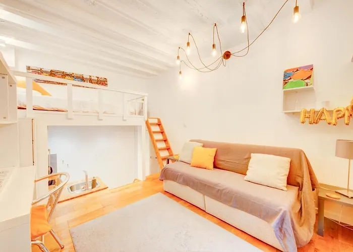 Studio atypique proche Canal Saint Martin