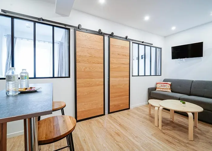 Cosy 4 People Near Montmartre And Opera