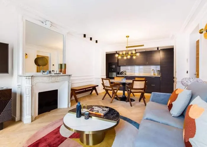 Newly Rebuilt By Architect - Center Of Paris