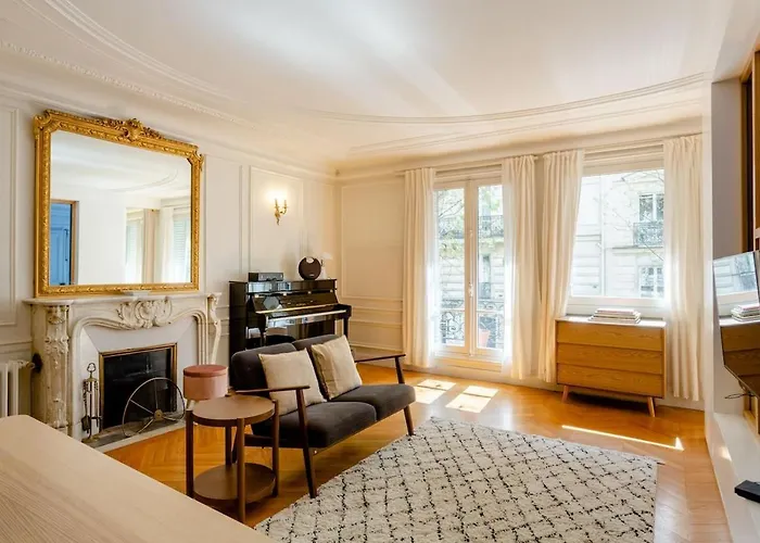 Bel Appartement Dans Le 9Eme