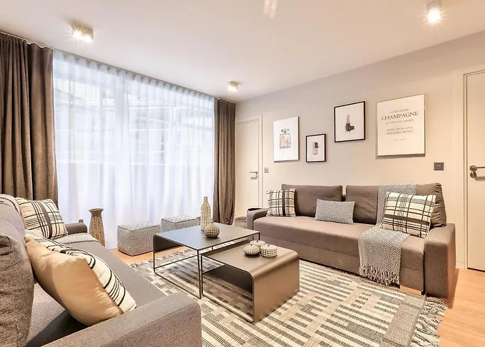 123 - Urban Luxury Flat in Montorgueil