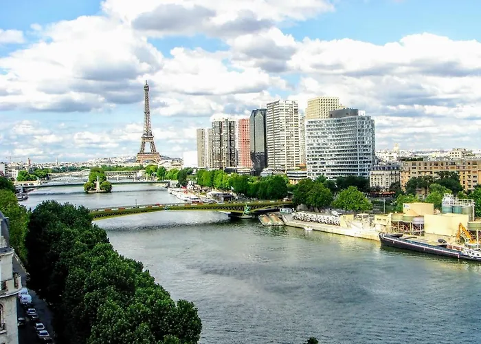 Eiffel Tower Penthouse